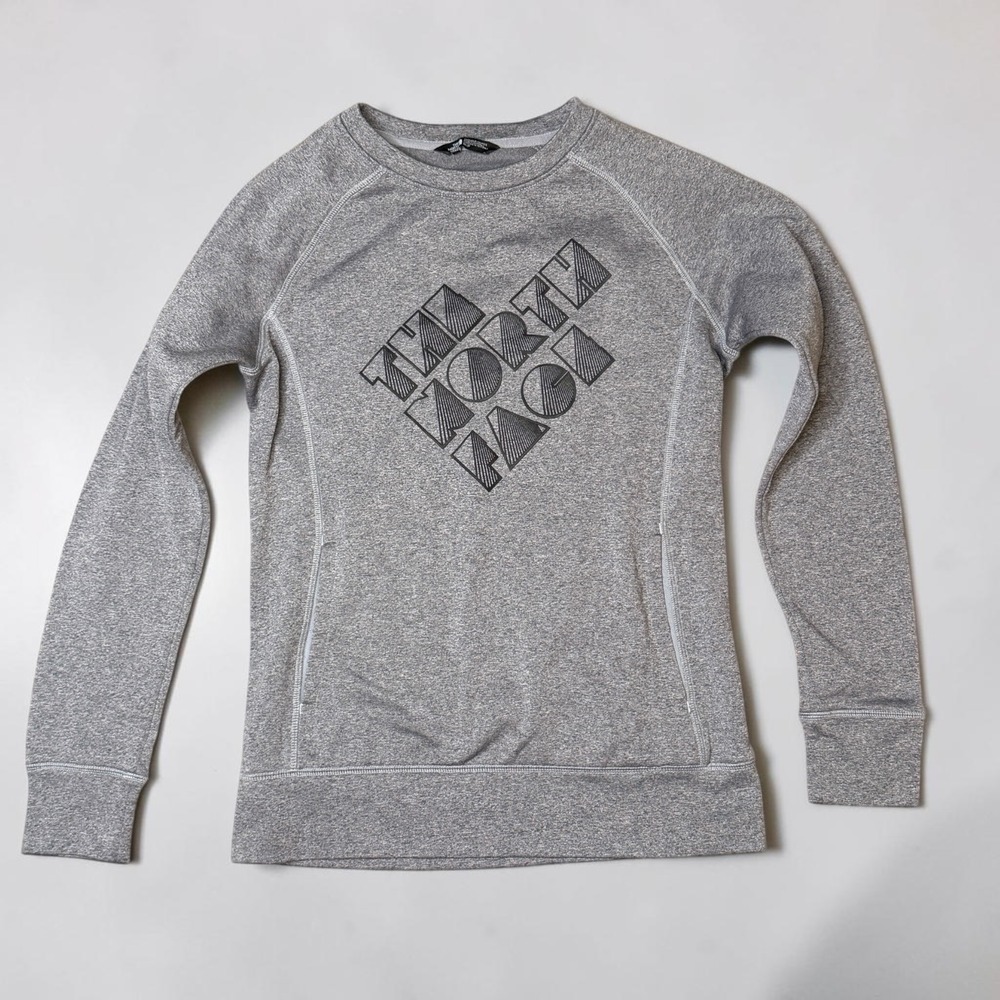 The North Face Streetwear Womens Grey Heather Graphic Pullover Sweatshirt Small